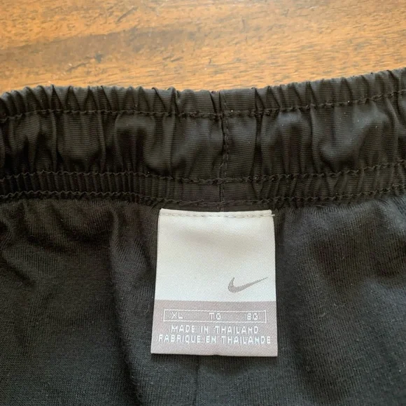 Nike Windbreaker Tracksuit Jacket Pants Lined Vintage Men’s XL Black Burgundy